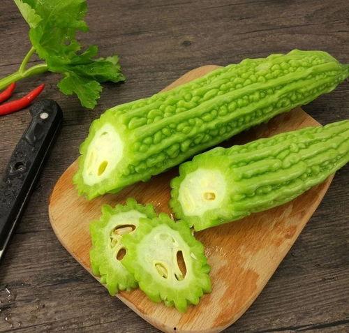 吃瓜引申的意思,吃瓜群众视角下的社会百态