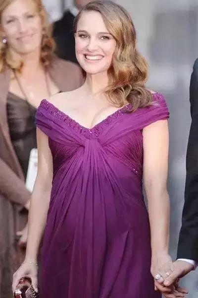 波特曼吃瓜,揭秘娱乐圈的甜蜜“瓜”事