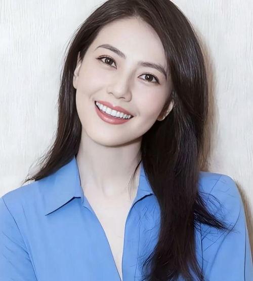 方脸的明星女,揭秘明星女生的独特风采